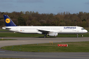 Lufthansa Airbus A321-231 (D-AISX) at  Hamburg - Fuhlsbuettel (Helmut Schmidt), Germany