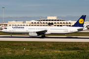 Lufthansa Airbus A321-231 (D-AISX) at  Luqa - Malta International, Malta