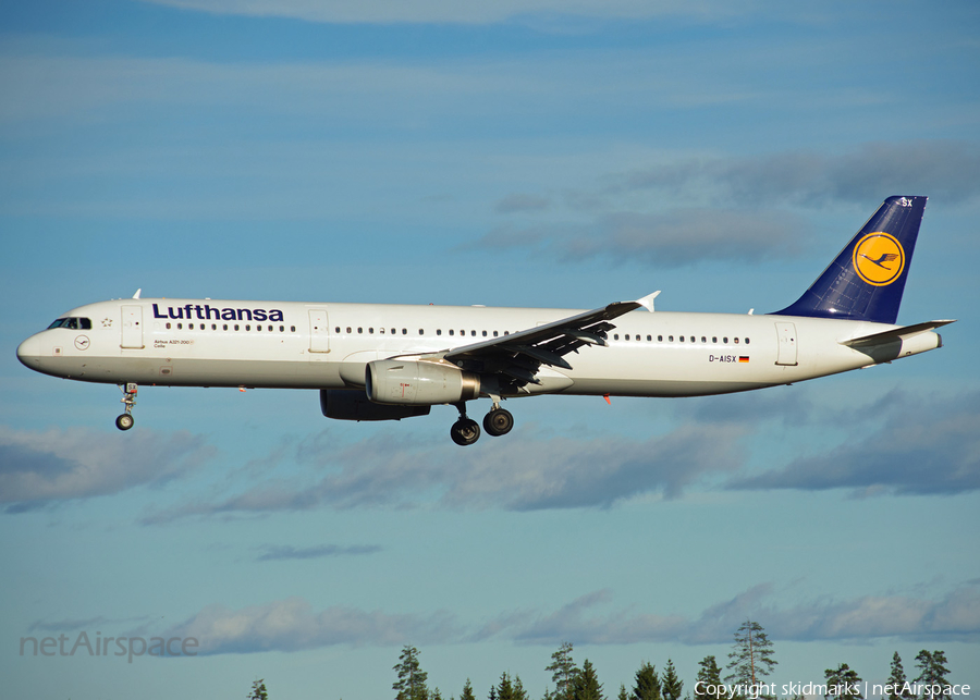 Lufthansa Airbus A321-231 (D-AISX) | Photo 119158