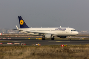 Lufthansa Airbus A320-214 (D-AIUA) at  Frankfurt am Main, Germany