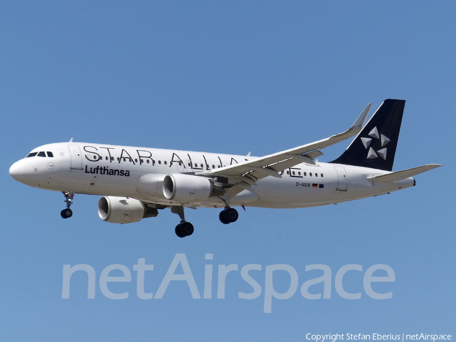 Lufthansa Airbus A320-214 (D-AIUA) | Photo 516480
