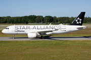 Lufthansa Airbus A320-214 (D-AIUA) at  Hamburg - Fuhlsbuettel (Helmut Schmidt), Germany