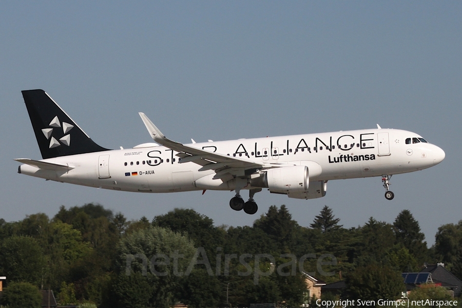 Lufthansa Airbus A320-214 (D-AIUA) | Photo 630721