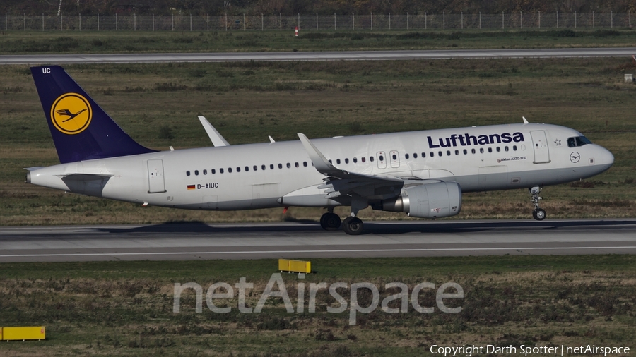 Lufthansa Airbus A320-214 (D-AIUC) | Photo 224306