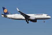 Lufthansa Airbus A320-214 (D-AIUC) at  Frankfurt am Main, Germany