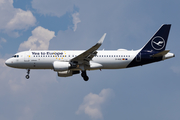 Lufthansa Airbus A320-214 (D-AIUC) at  Frankfurt am Main, Germany