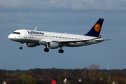 Lufthansa Airbus A320-214 (D-AIUC) at  Hannover - Langenhagen, Germany