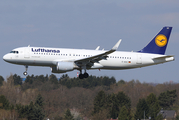 Lufthansa Airbus A320-214 (D-AIUC) at  Hamburg - Fuhlsbuettel (Helmut Schmidt), Germany