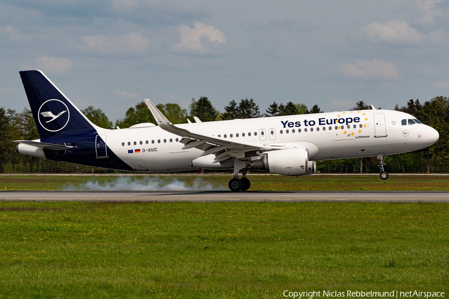 Lufthansa Airbus A320-214 (D-AIUC) | Photo 620824