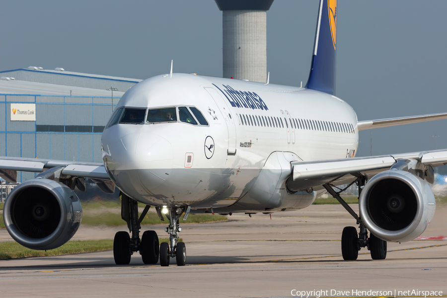 Lufthansa Airbus A320-214 (D-AIUC) | Photo 141581