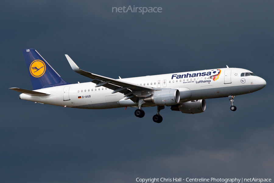 Lufthansa Airbus A320-214 (D-AIUD) | Photo 53559
