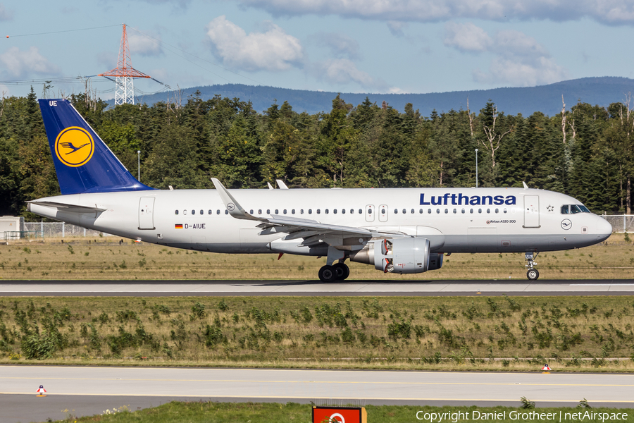 Lufthansa Airbus A320-214 (D-AIUE) | Photo 87152