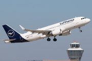 Lufthansa Airbus A320-214 (D-AIUE) at  Munich, Germany