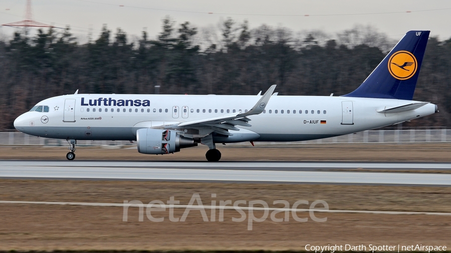 Lufthansa Airbus A320-214 (D-AIUF) | Photo 227646