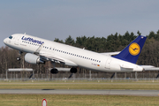 Lufthansa Airbus A320-214 (D-AIUF) at  Hamburg - Fuhlsbuettel (Helmut Schmidt), Germany