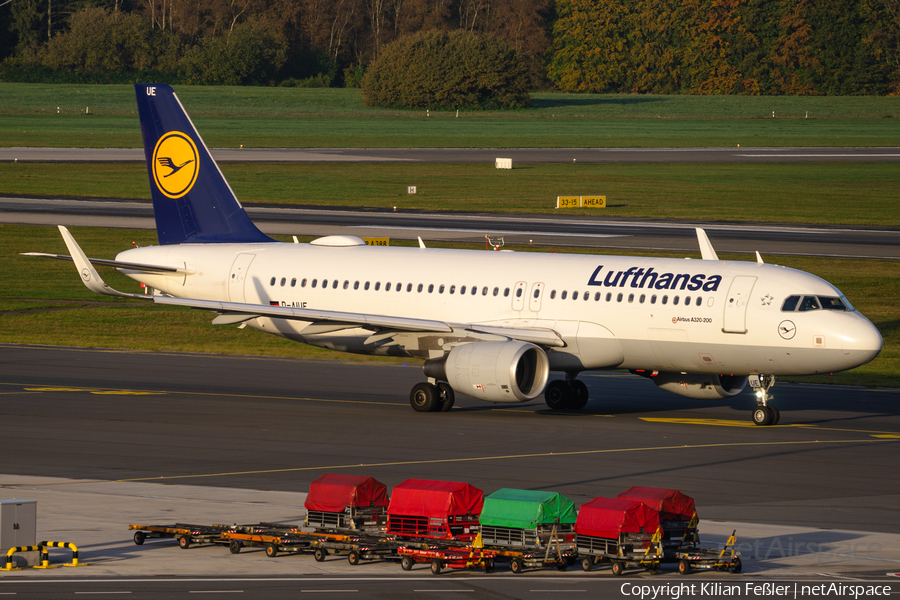 Lufthansa Airbus A320-214 (D-AIUF) | Photo 477234