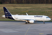 Lufthansa Airbus A320-214 (D-AIUG) at  Cologne/Bonn, Germany