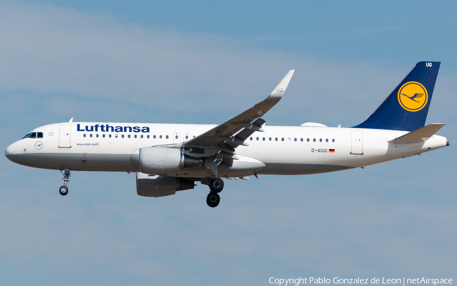 Lufthansa Airbus A320-214 (D-AIUG) | Photo 337085