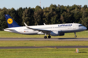 Lufthansa Airbus A320-214 (D-AIUG) at  Hamburg - Fuhlsbuettel (Helmut Schmidt), Germany