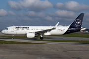 Lufthansa Airbus A320-214 (D-AIUG) at  Hamburg - Fuhlsbuettel (Helmut Schmidt), Germany