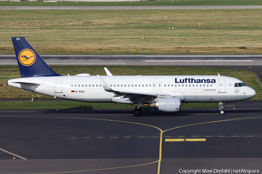 Lufthansa Airbus A320-214 (D-AIUH) | Photo 490918