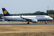 Lufthansa Airbus A320-214 (D-AIUH) at  Frankfurt am Main, Germany