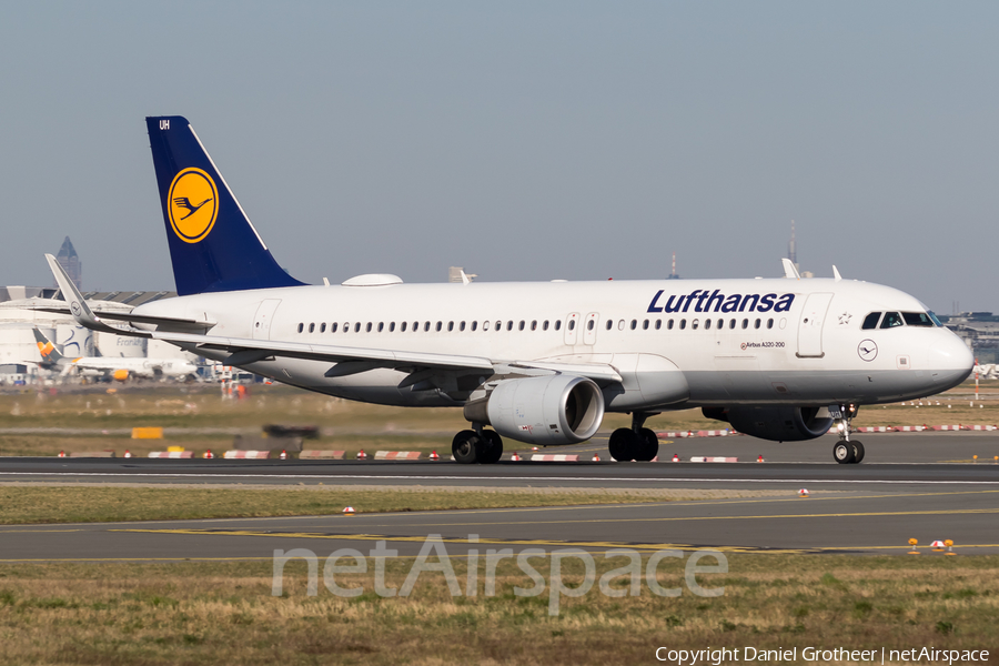 Lufthansa Airbus A320-214 (D-AIUH) | Photo 238265