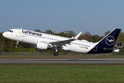 Lufthansa Airbus A320-214 (D-AIUH) at  Hamburg - Fuhlsbuettel (Helmut Schmidt), Germany