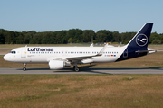 Lufthansa Airbus A320-214 (D-AIUH) at  Hamburg - Fuhlsbuettel (Helmut Schmidt), Germany