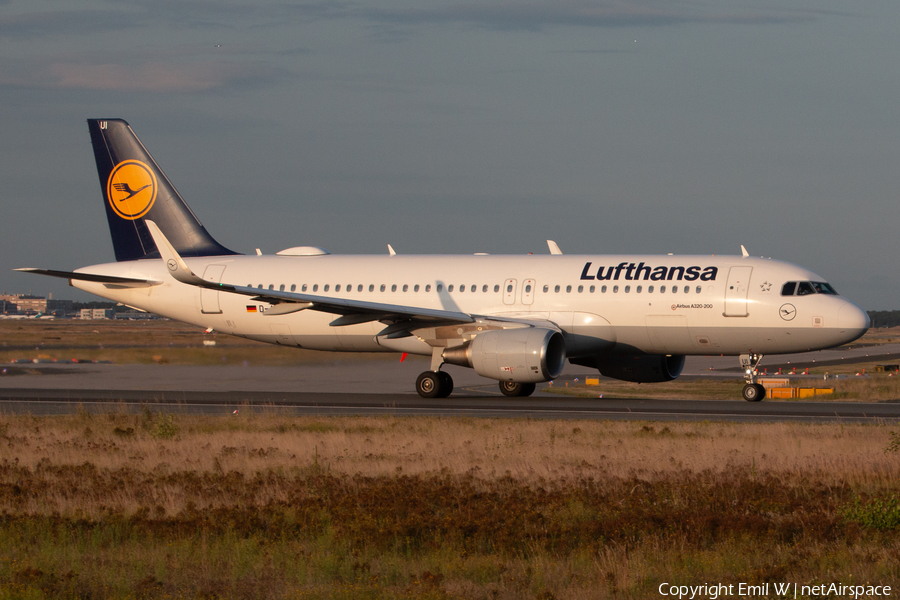 Lufthansa Airbus A320-214 (D-AIUI) | Photo 502681