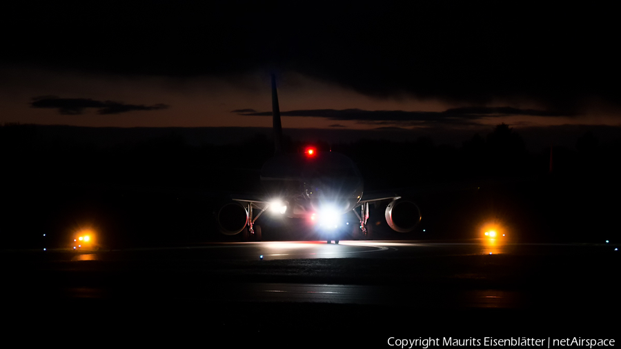 Lufthansa Airbus A320-214 (D-AIUJ) | Photo 137856