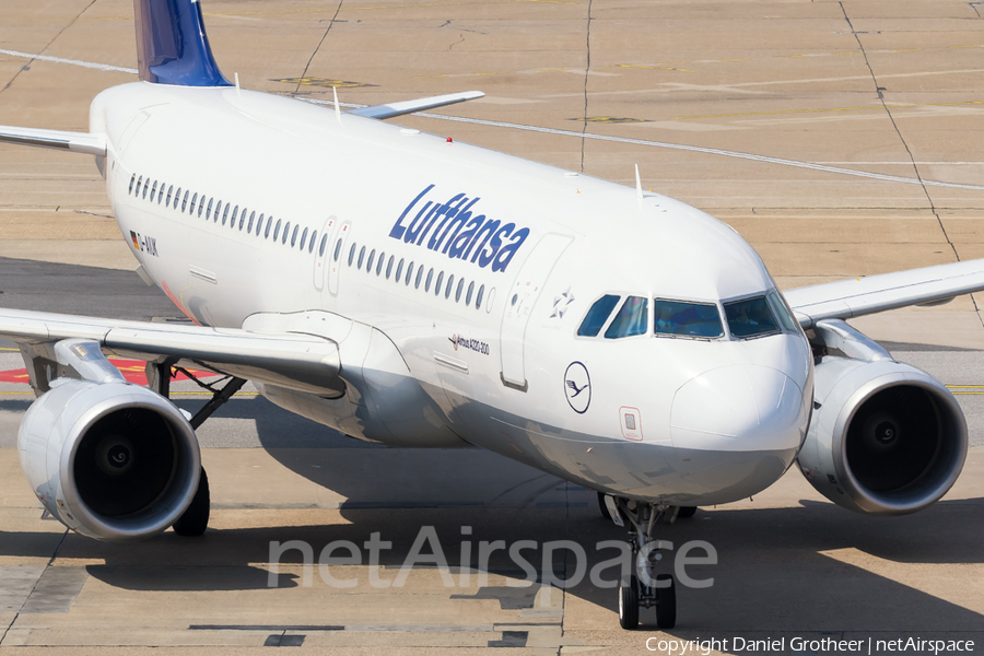 Lufthansa Airbus A320-214 (D-AIUK) | Photo 163425