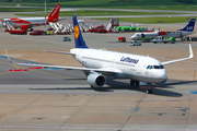 Lufthansa Airbus A320-214 (D-AIUK) at  Hamburg - Fuhlsbuettel (Helmut Schmidt), Germany