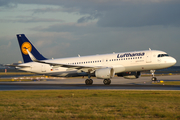 Lufthansa Airbus A320-214 (D-AIUL) at  Frankfurt am Main, Germany