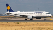 Lufthansa Airbus A320-214 (D-AIUM) at  Frankfurt am Main, Germany