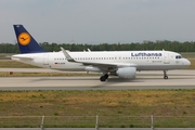 Lufthansa Airbus A320-214 (D-AIUO) at  Frankfurt am Main, Germany