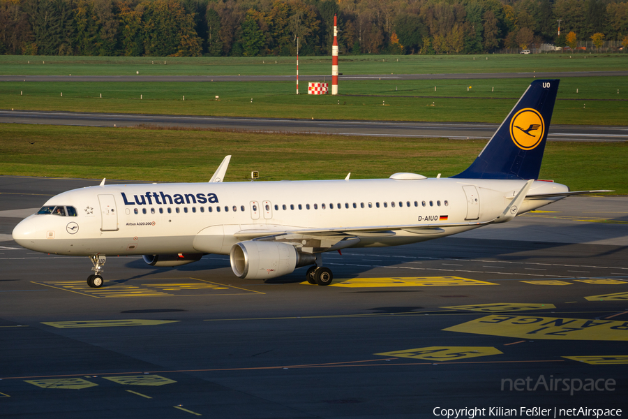 Lufthansa Airbus A320-214 (D-AIUO) | Photo 477231