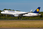 Lufthansa Airbus A320-214 (D-AIUO) at  Hamburg - Fuhlsbuettel (Helmut Schmidt), Germany