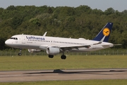 Lufthansa Airbus A320-214 (D-AIUO) at  Hamburg - Fuhlsbuettel (Helmut Schmidt), Germany