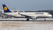 Lufthansa Airbus A320-214 (D-AIUP) at  Frankfurt am Main, Germany