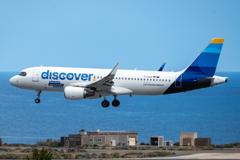 Eurowings Discover Airbus A320-214 (D-AIUQ) at  Gran Canaria, Spain