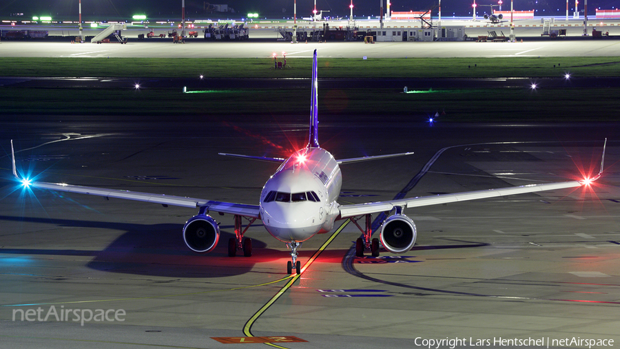 Lufthansa Airbus A320-214 (D-AIUQ) | Photo 125039