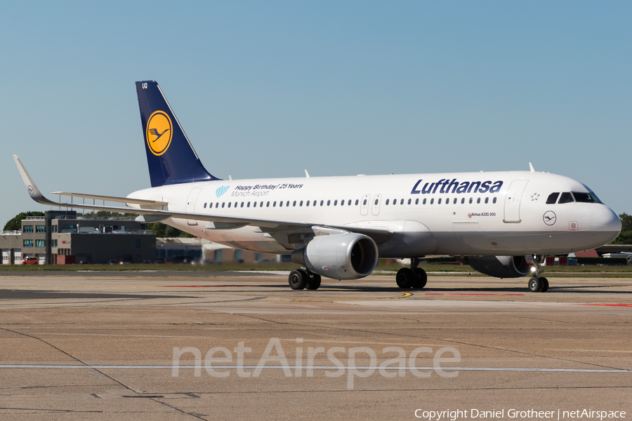 Lufthansa Airbus A320-214 (D-AIUQ) | Photo 166566
