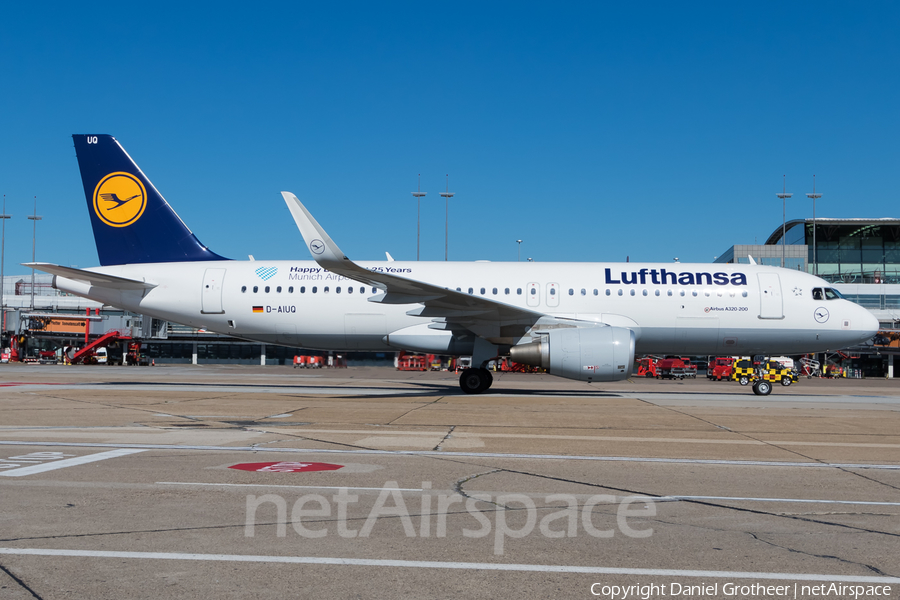 Lufthansa Airbus A320-214 (D-AIUQ) | Photo 166568