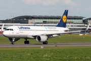 Lufthansa Airbus A320-214 (D-AIUQ) at  Hamburg - Fuhlsbuettel (Helmut Schmidt), Germany