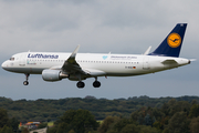 Lufthansa Airbus A320-214 (D-AIUQ) at  Hamburg - Fuhlsbuettel (Helmut Schmidt), Germany