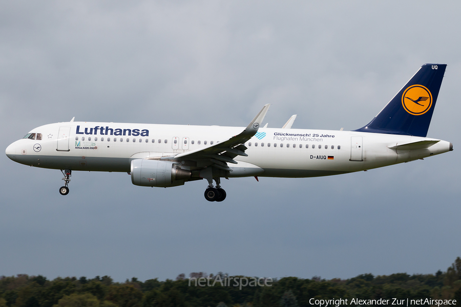 Lufthansa Airbus A320-214 (D-AIUQ) | Photo 388202