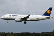 Lufthansa Airbus A320-214 (D-AIUQ) at  Hamburg - Fuhlsbuettel (Helmut Schmidt), Germany