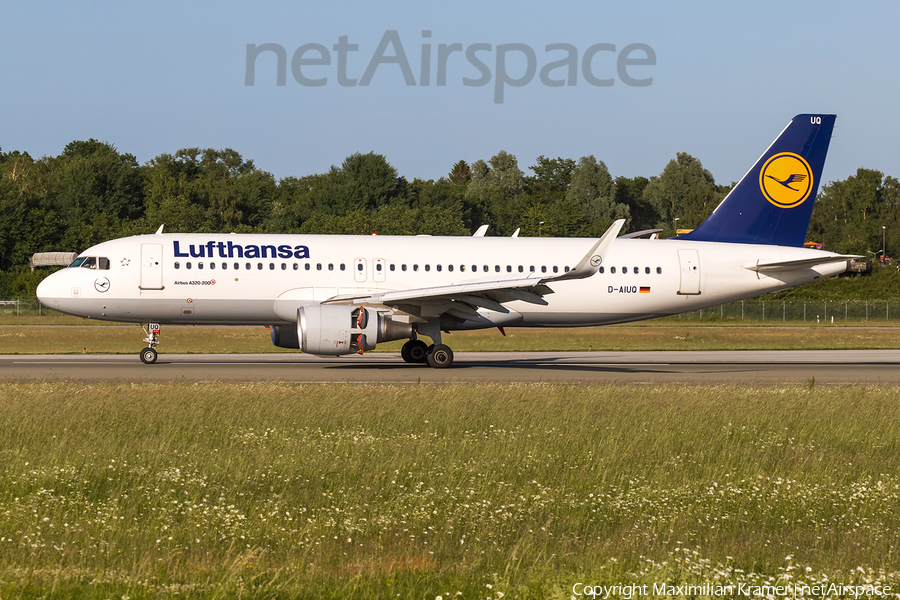 Lufthansa Airbus A320-214 (D-AIUQ) | Photo 521798