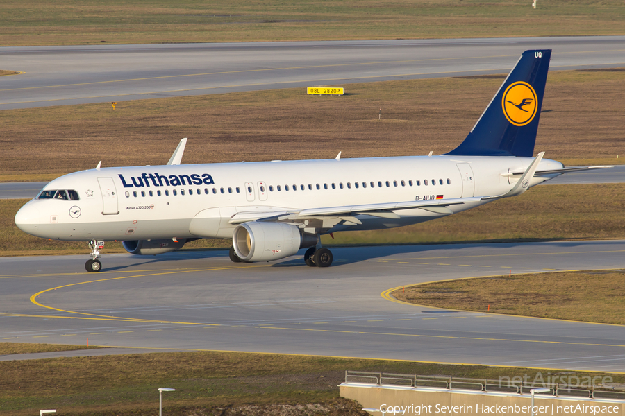 Lufthansa Airbus A320-214 (D-AIUQ) | Photo 210733